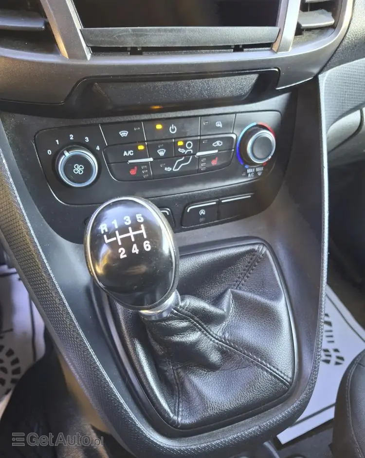 FORD TRANSIT CONNECT TREND 