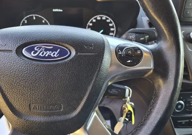 FORD TRANSIT CONNECT TREND 