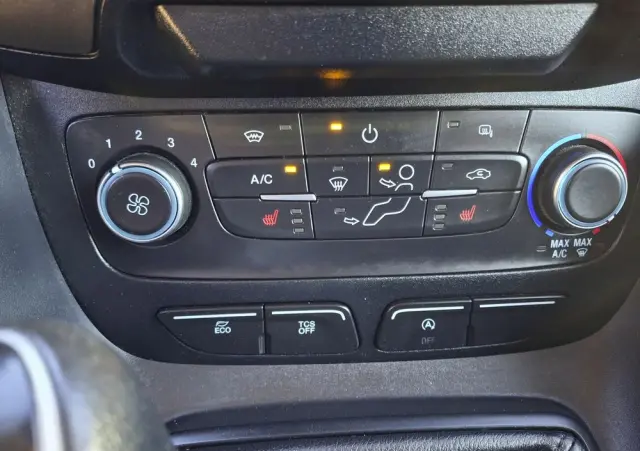 FORD TRANSIT CONNECT TREND 