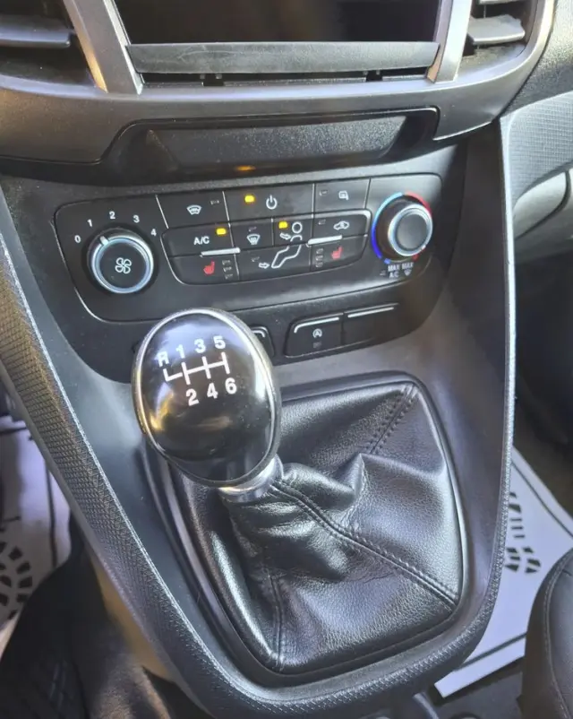 FORD TRANSIT CONNECT TREND 