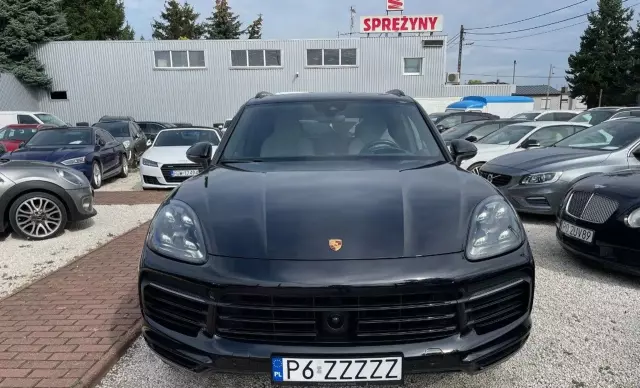 PORSCHE Cayenne 