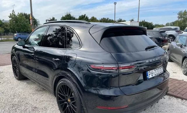 PORSCHE Cayenne 