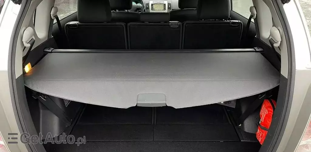 TOYOTA Corolla Verso 