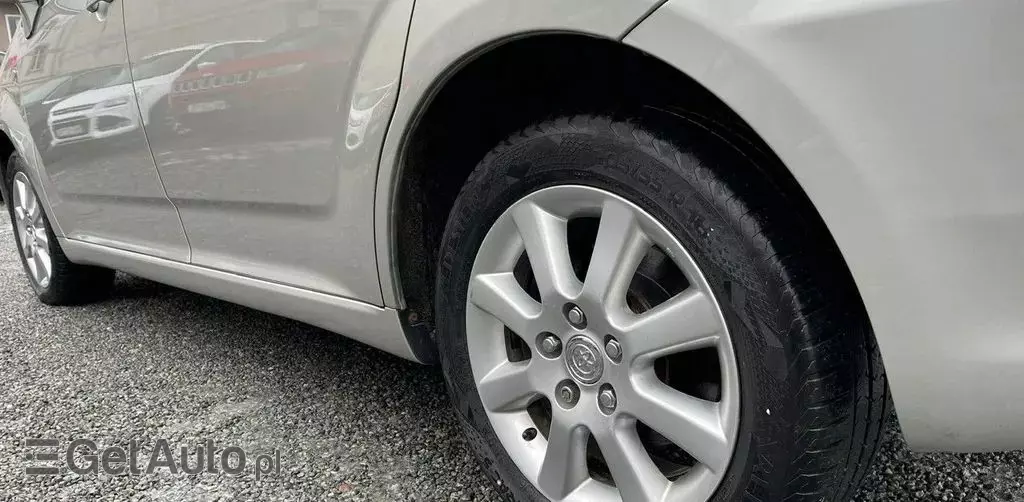 TOYOTA Corolla Verso 