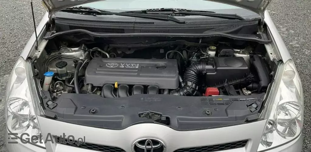 TOYOTA Corolla Verso 