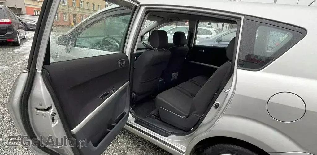 TOYOTA Corolla Verso 