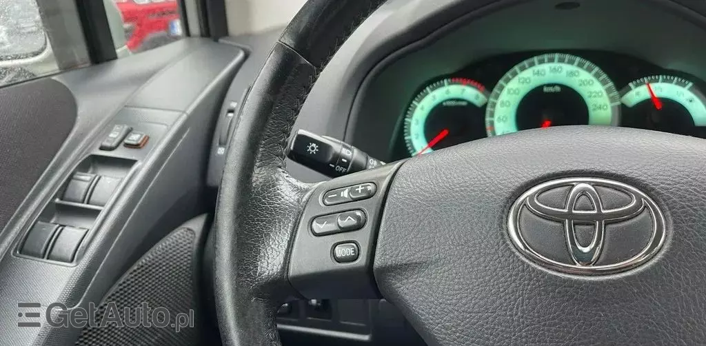 TOYOTA Corolla Verso 