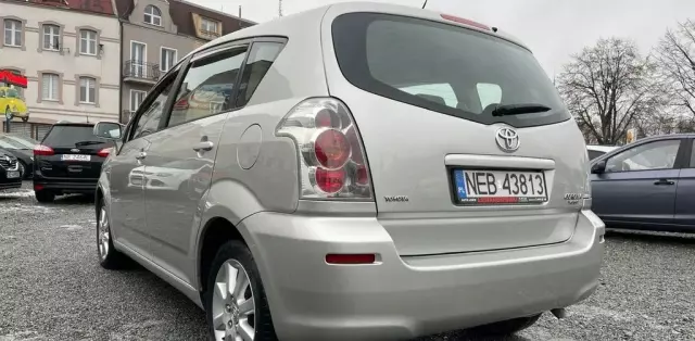 TOYOTA Corolla Verso 