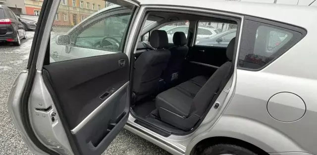 TOYOTA Corolla Verso 