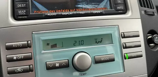 TOYOTA Corolla Verso 