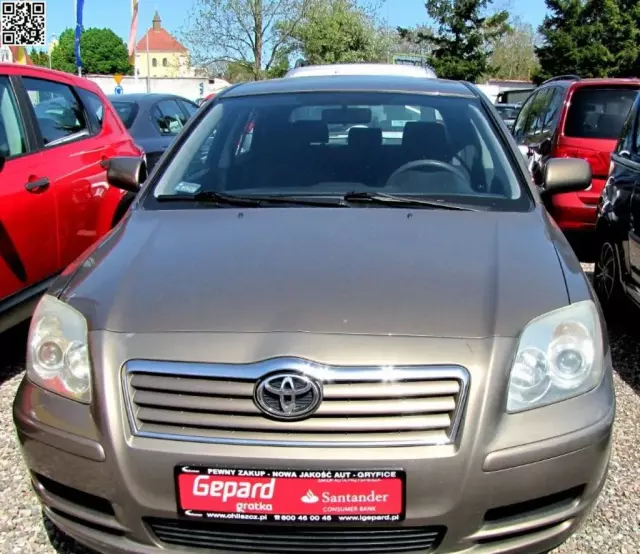 TOYOTA Avensis 