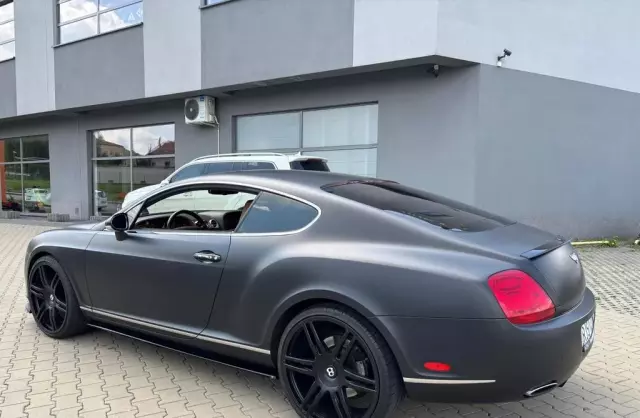 BENTLEY Continental 