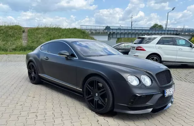 BENTLEY Continental 