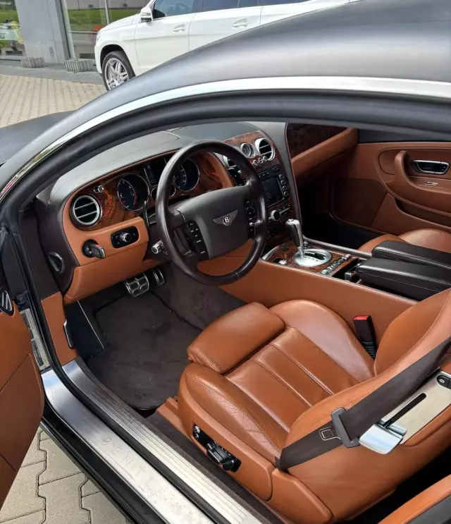 BENTLEY Continental 