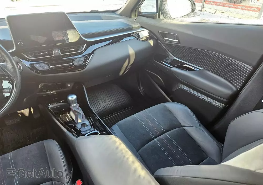 TOYOTA C-HR 2.0 Hybrid GR Sport