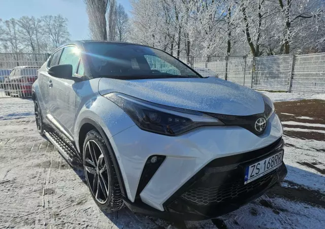 TOYOTA C-HR 2.0 Hybrid GR Sport