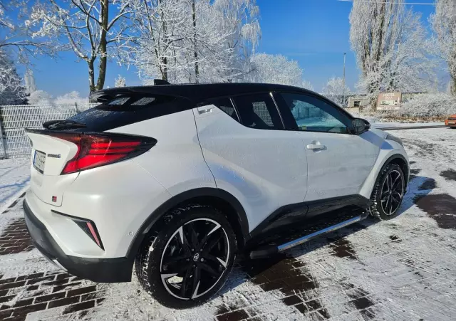 TOYOTA C-HR 2.0 Hybrid GR Sport