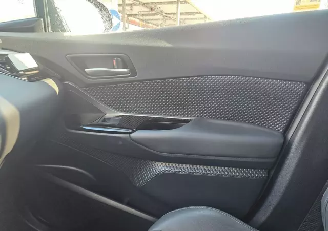 TOYOTA C-HR 2.0 Hybrid GR Sport