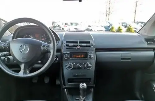 MERCEDES-BENZ Klasa A 