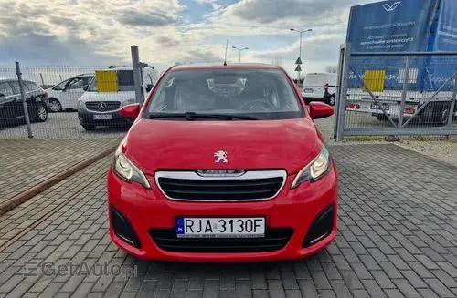 PEUGEOT 108 