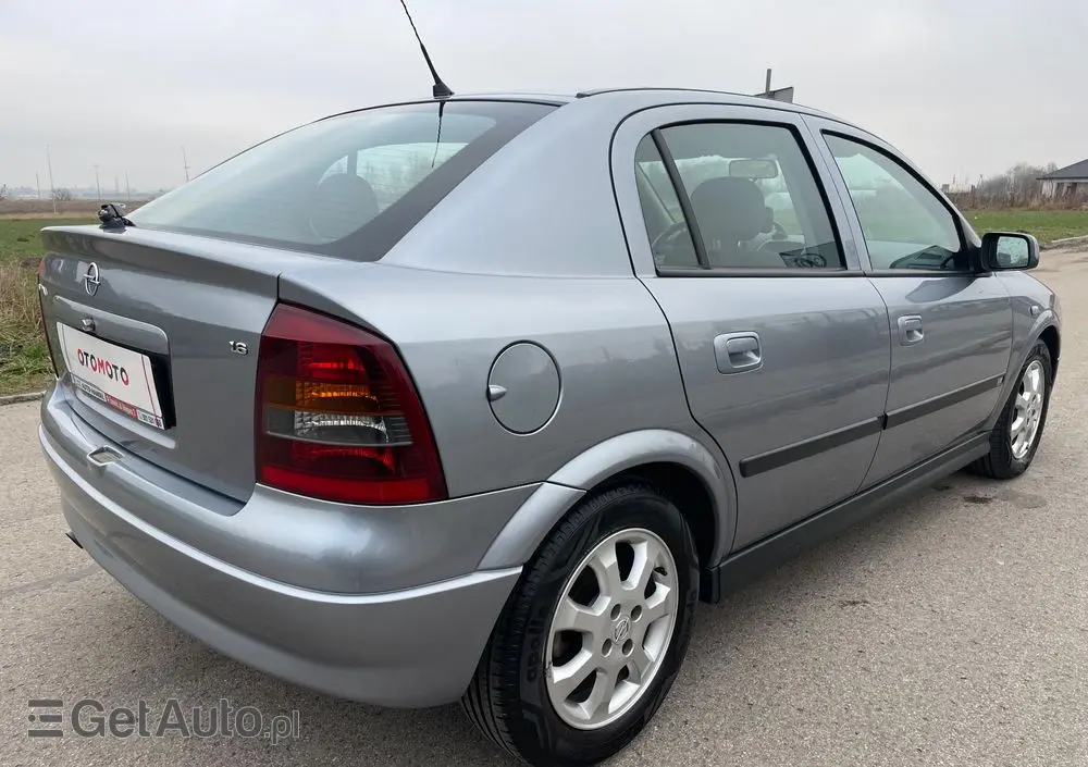 OPEL Astra 1.6 NJoy