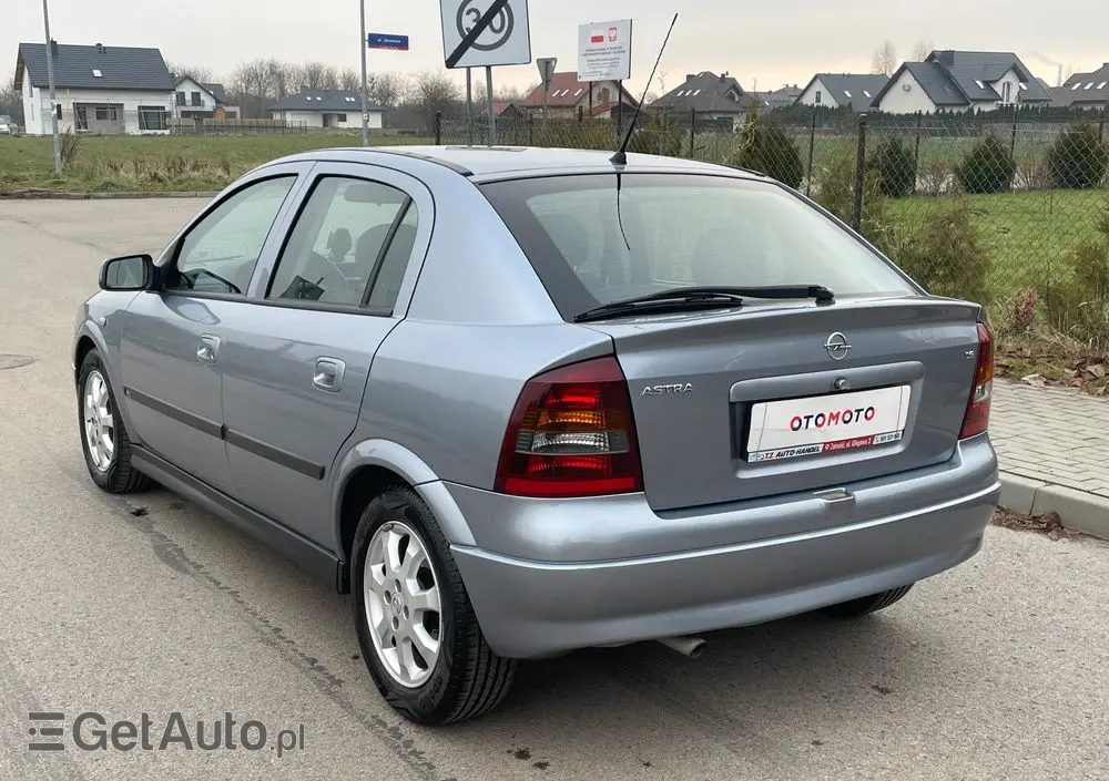 OPEL Astra 1.6 NJoy