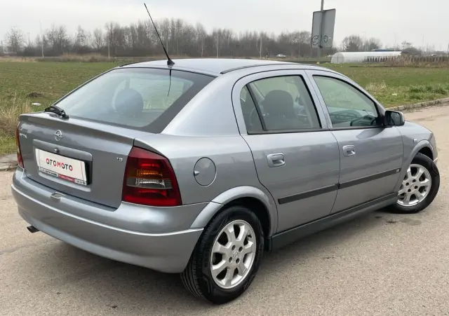 OPEL Astra 1.6 NJoy