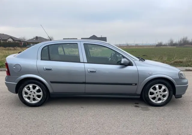 OPEL Astra 1.6 NJoy