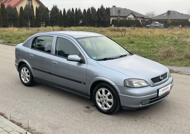 OPEL Astra 1.6 NJoy