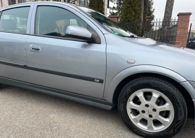 OPEL Astra 1.6 NJoy