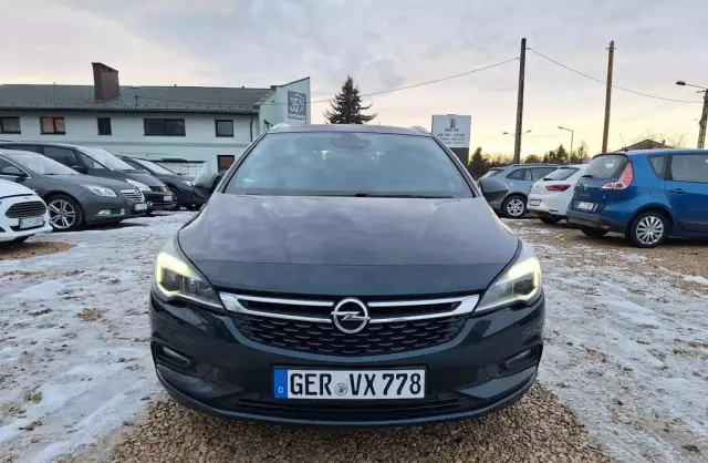 OPEL Astra 1.4 Turbo (125 KM)