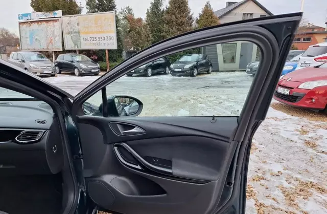 OPEL Astra 1.4 Turbo (125 KM)