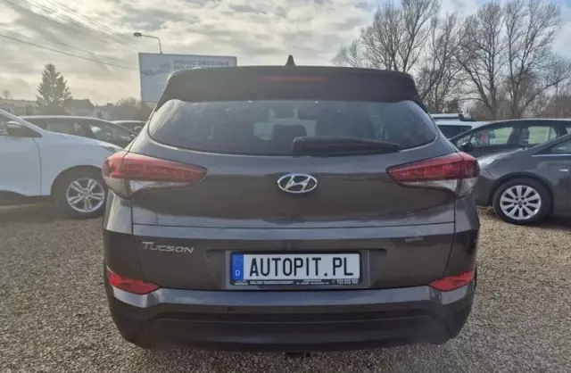 HYUNDAI Tucson 