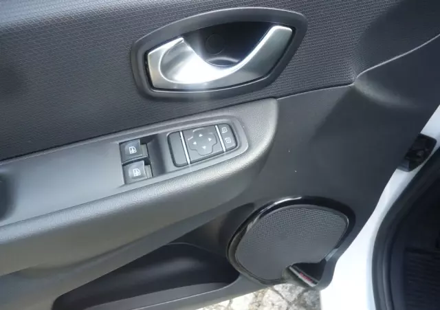 RENAULT Clio 0.9 Energy TCe Limited