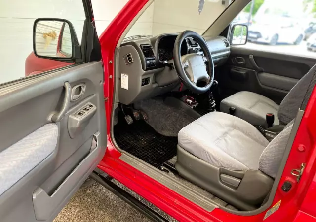 SUZUKI Jimny 1.3 JLX