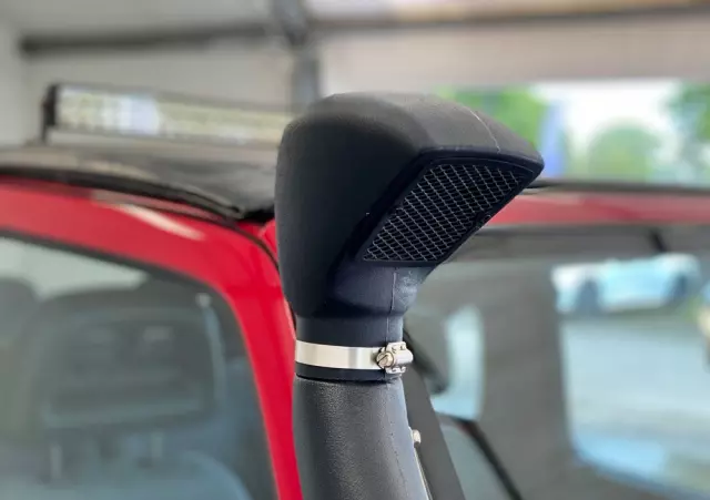 SUZUKI Jimny 1.3 JLX