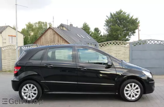 MERCEDES-BENZ Klasa B 