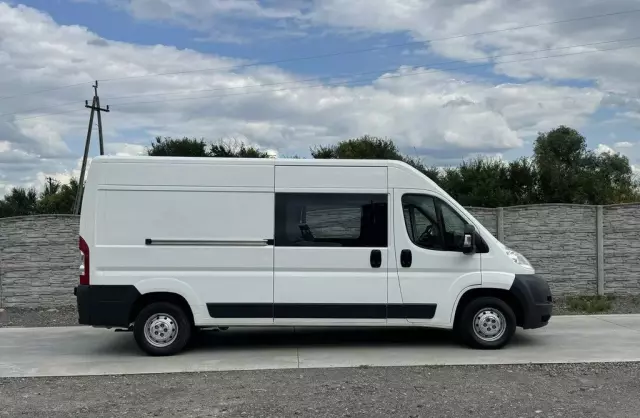 PEUGEOT Boxer 
