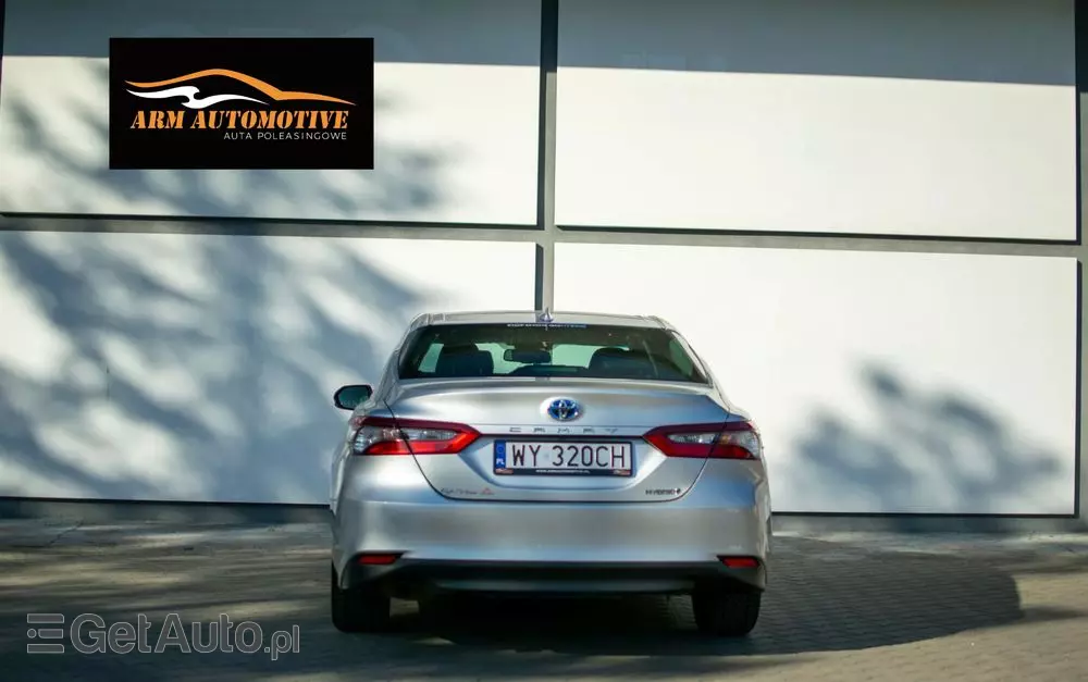 TOYOTA Camry 2.5 Hybrid Prestige CVT
