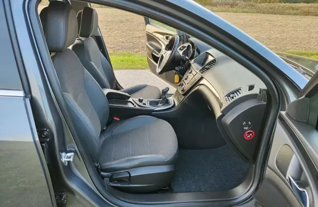 OPEL Insignia 2.0 CDTI (130 KM) DPF