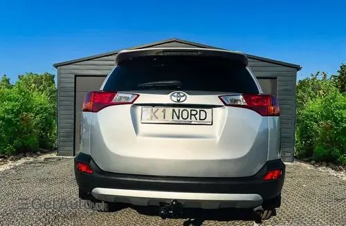 TOYOTA Rav 4 