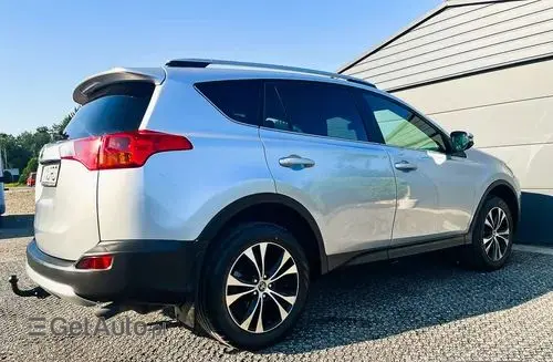 TOYOTA Rav 4 