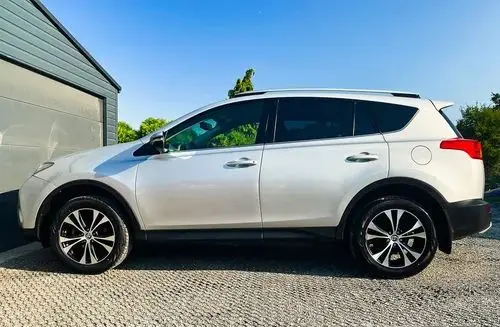 TOYOTA Rav 4 
