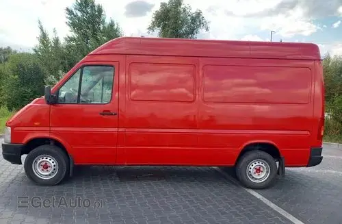 VOLKSWAGEN LT 