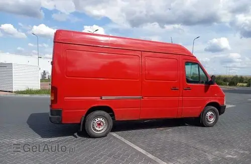 VOLKSWAGEN LT 