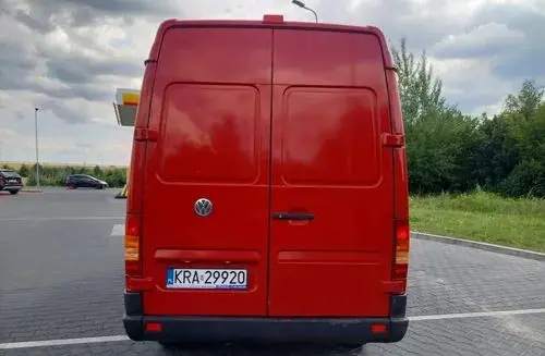 VOLKSWAGEN LT 