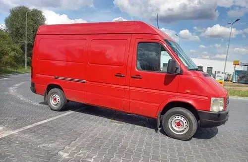 VOLKSWAGEN LT 