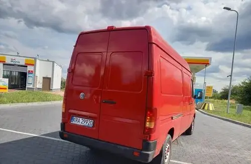 VOLKSWAGEN LT 