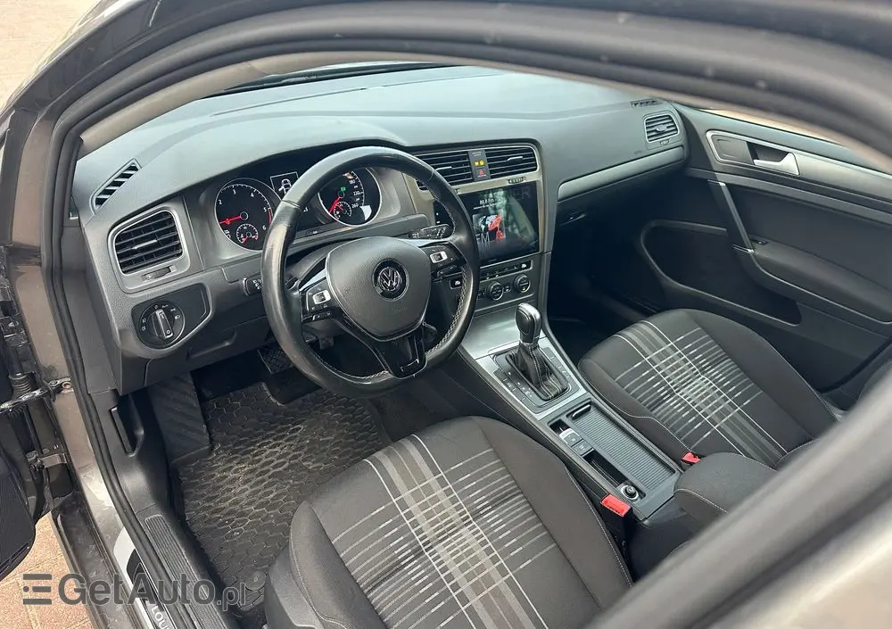 VOLKSWAGEN Golf 1.6 TDI BMT Highline DSG