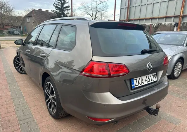 VOLKSWAGEN Golf 1.6 TDI BMT Highline DSG